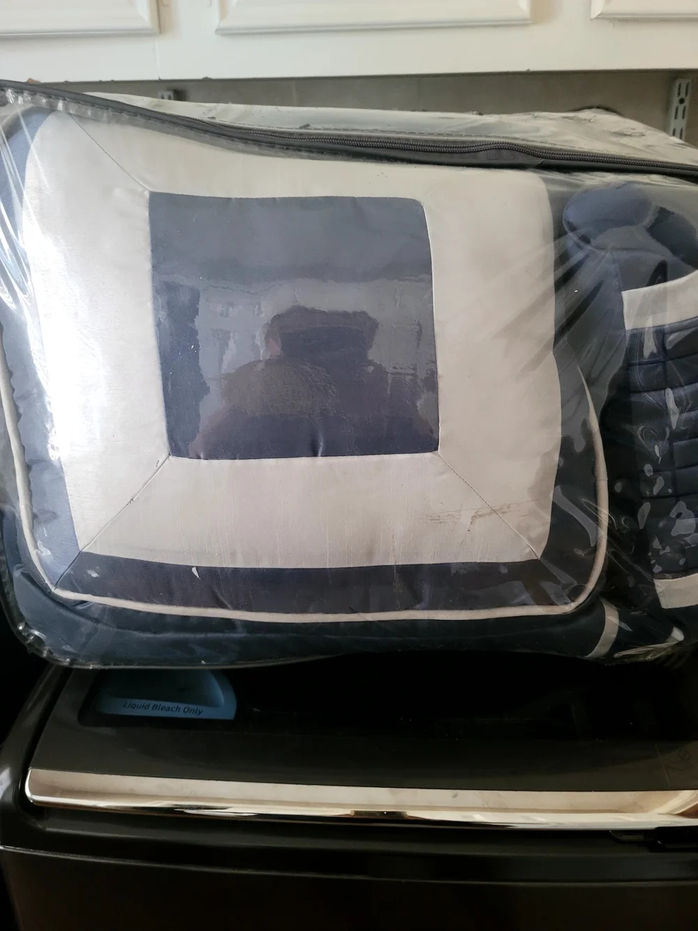 Madison Park Navy and White Geometric Comforter Set